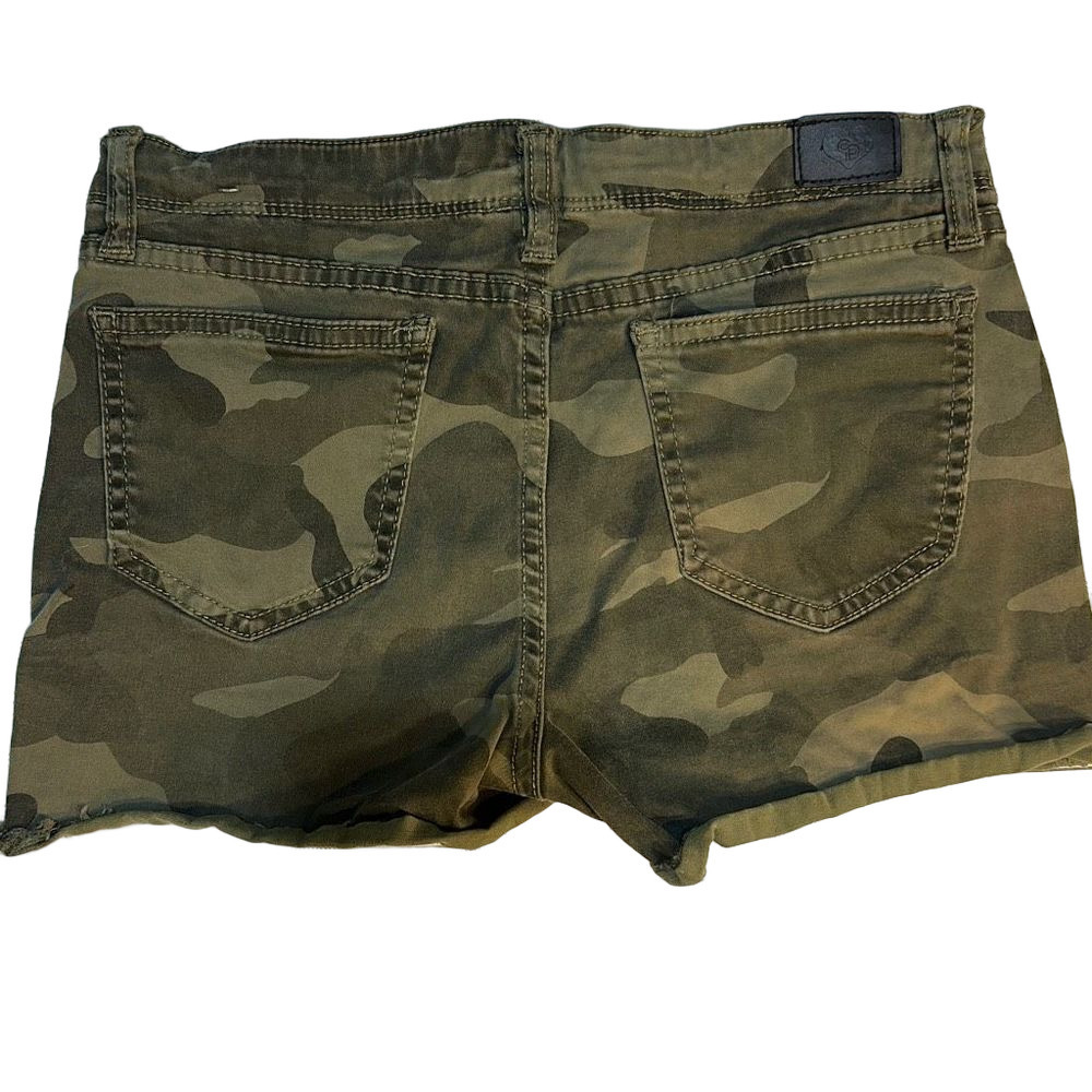 Celebrity Pink Girls Shorts Army Design Size 16 Jr Waist: 25 inches